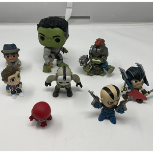 8 FUNKO POP POCKET‎ MINIS Hulk Spider-Man Peter Parker Action Figures Toys
